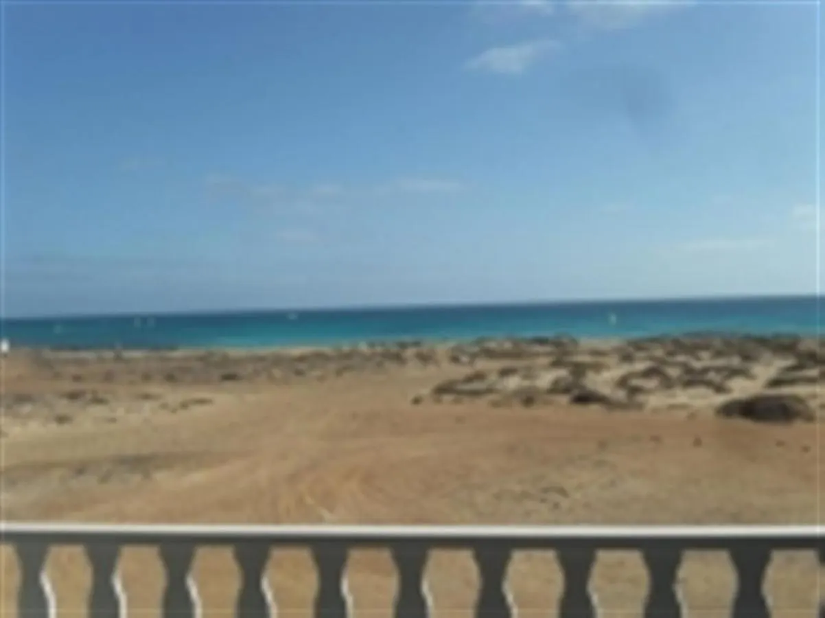 Adult Only Beachfront 2 Bedroom Apartment Santa Maria Airport Pick Up, Aircon, Unlimited Wifi Ideal For Remote Working And Long Stay